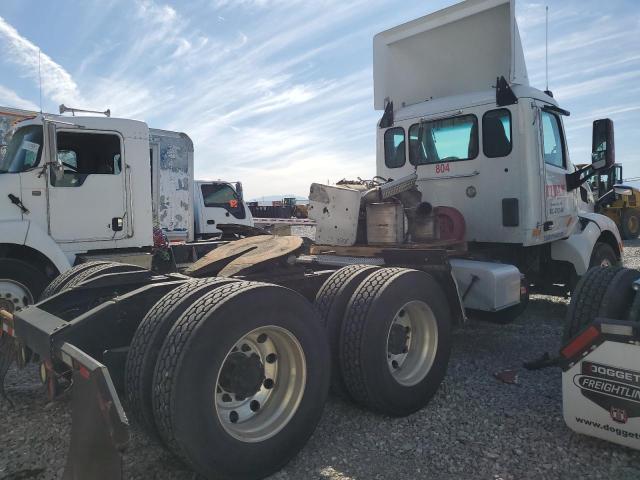 Продажа на аукционе авто 2016 Peterbilt Tractor 579, vin: 1XPBDP9X4GD308618, номер лота: 80567685