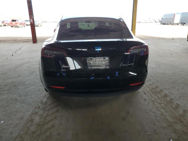 81061705 :رقم المزاد ، 5YJ3E1EB3NF126862 vin ، 2022 Tesla Model 3 مزاد بيع