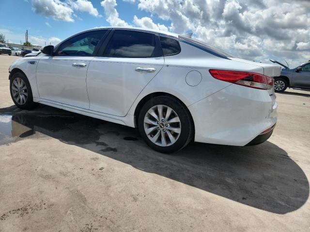 83767825 :رقم المزاد ، 5XXGT4L31JG253587 vin ، 2018 Kia Optima مزاد بيع