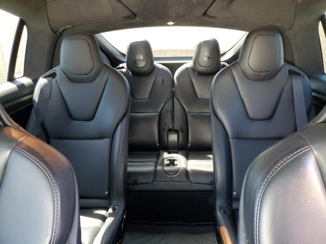 71095735 :رقم المزاد ، 5YJXCBE26JF120058 vin ، 2018 Tesla Model X مزاد بيع