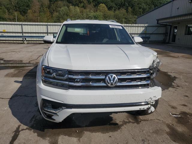 82063425 :رقم المزاد ، 1V2PR2CA2JC532031 vin ، 2018 Volkswagen Atlas مزاد بيع
