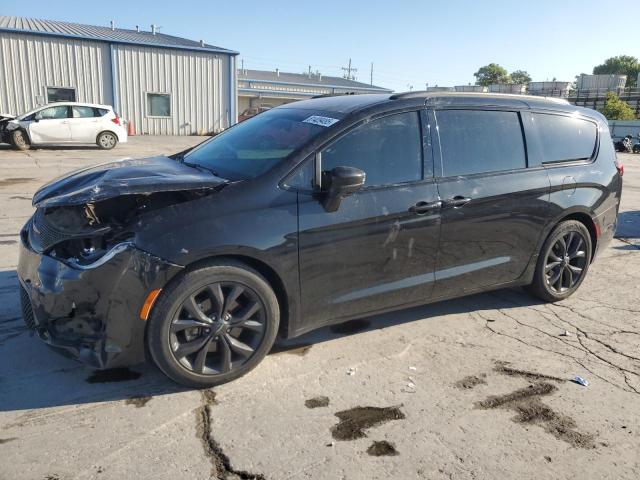Продажа на аукционе авто 2019 Chrysler Pacifica Touring L Plus, vin: 2C4RC1EGXKR548574, номер лота: 81409485