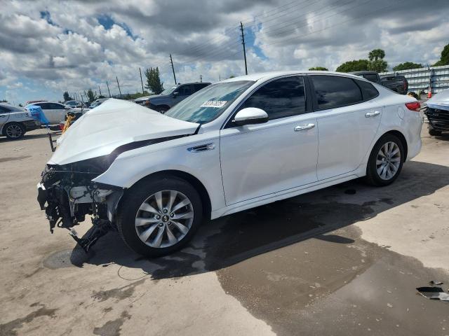 83767825 :رقم المزاد ، 5XXGT4L31JG253587 vin ، 2018 Kia Optima مزاد بيع