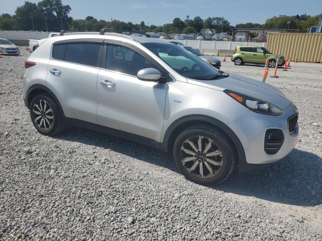 Продажа на аукционе авто 2017 Kia Sportage, vin: KNDPNCAC6H7223740, номер лота: 80073555