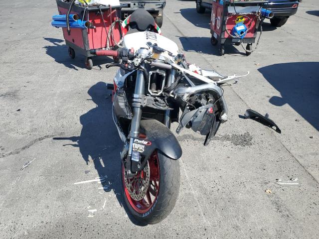 Продажа на аукционе авто 2021 Ducati Panigale V, vin: ZDMHAATW2MB005608, номер лота: 72036185