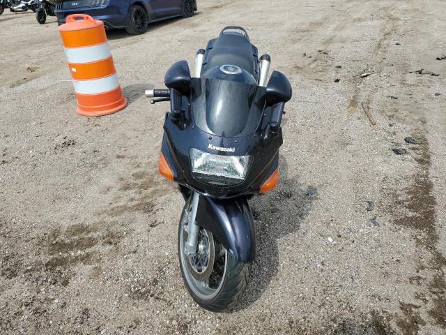 2001 Kawasaki Zx600 მანქანა იყიდება აუქციონზე, vin: JKAZX4E171B516805, აუქციონის ნომერი: 80312045