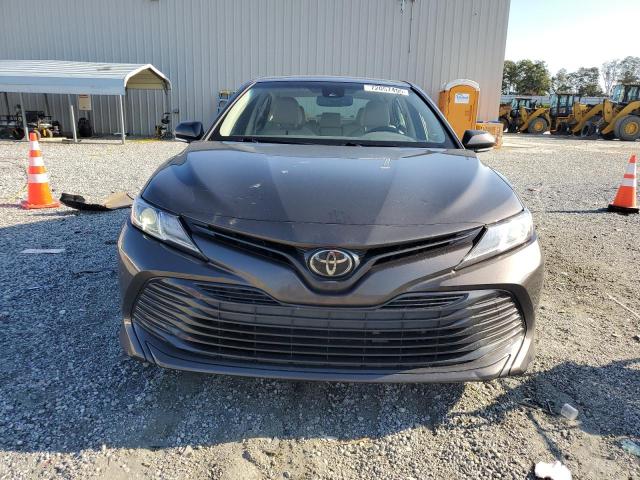 72057455 :رقم المزاد ، JTNB11HKXJ3034945 vin ، 2018 Toyota Camry L مزاد بيع