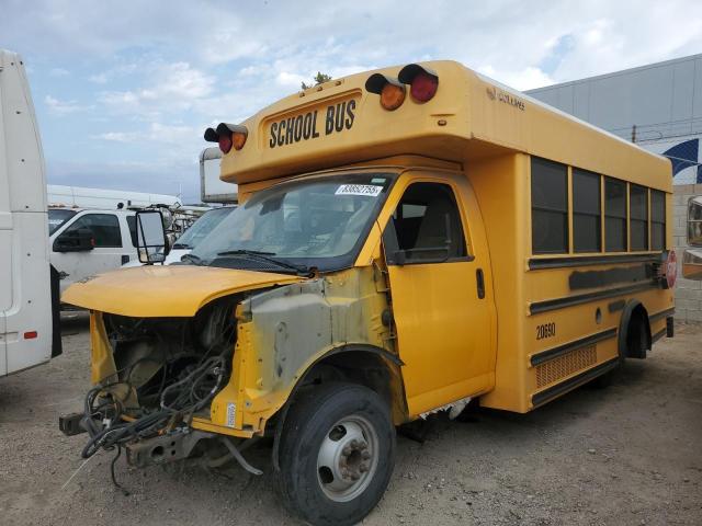 83852755 :رقم المزاد ، 1GB6G3AG3A1172459 vin ، 2010 Chevrolet Bantam E350 مزاد بيع