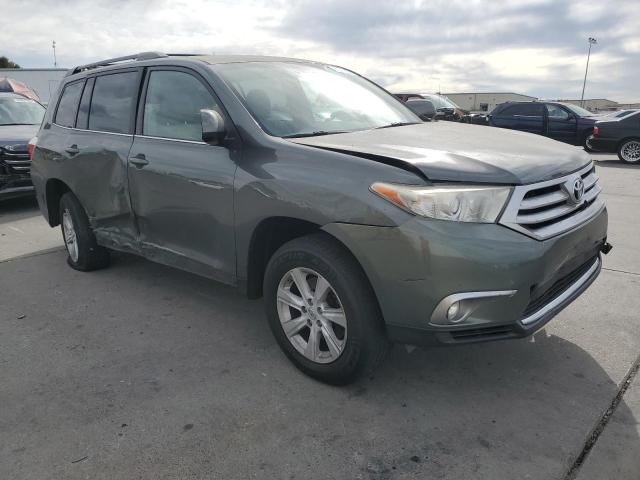 2013 Toyota Highlander მანქანა იყიდება აუქციონზე, vin: 5TDZK3EH6DS115061, აუქციონის ნომერი: 80139505