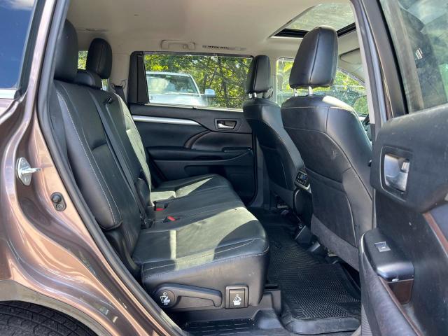 83837315 :رقم المزاد ، 5TDJZRFH4HS367780 vin ، 2017 Toyota Highlander مزاد بيع