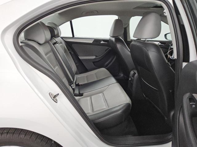 71174615 :رقم المزاد ، 3VW637AJ0DM284506 vin ، 2013 Volkswagen Jetta Hybr مزاد بيع