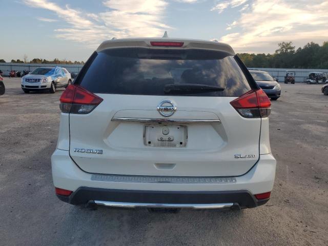 Продажа на аукционе авто 2018 Nissan Rogue S, vin: JN8AT2MV0JW322704, номер лота: 71650365