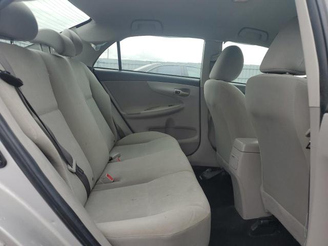 81561595 :رقم المزاد ، 2T1BU4EE8BC570667 vin ، 2011 Toyota Corolla مزاد بيع