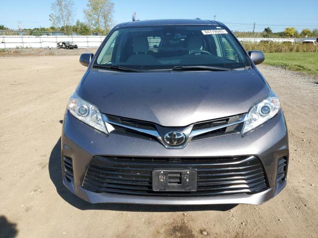 84719945 :رقم المزاد ، 5TDKZ3DC4KS998299 vin ، 2019 Toyota Sienna Le مزاد بيع