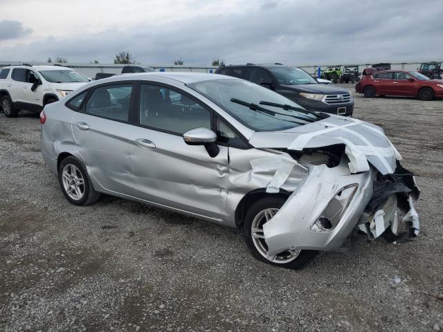 48941806 :رقم المزاد ، 3FADP4BJ0KM109249 vin ، 2019 Ford Fiesta مزاد بيع