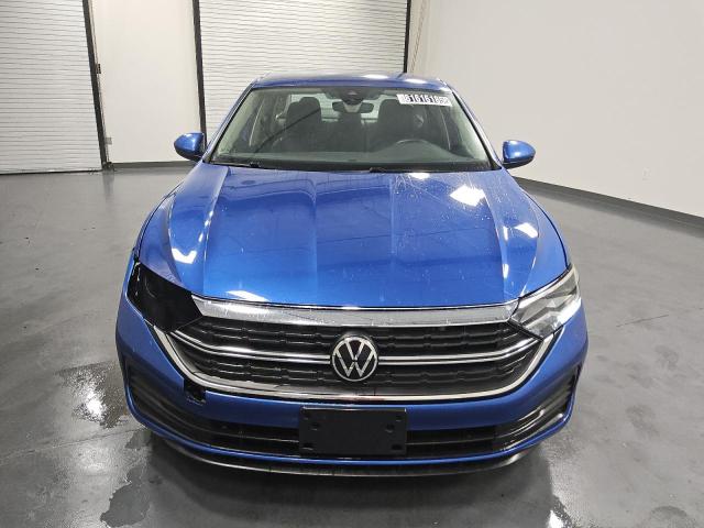 81616185 :رقم المزاد ، 3VWEM7BU4RM015000 vin ، 2024 Volkswagen Jetta Se مزاد بيع