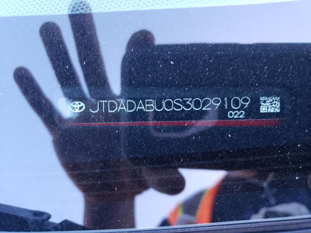 81042245 :رقم المزاد ، JTDADABU0S3029109 vin ، 2025 Toyota Prius Le مزاد بيع
