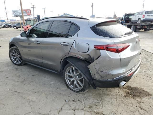Продаж на аукціоні авто 2018 Alfa Romeo Stelvio Ti Sport, vin: ZASFAKNN3J7B82302, номер лоту: 81129025