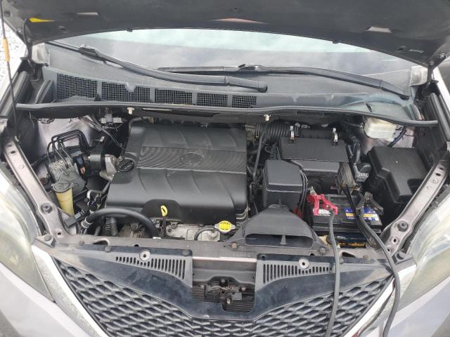 71259125 :رقم المزاد ، 5TDXK3DC3DS391680 vin ، 2013 Toyota Sienna Sport مزاد بيع