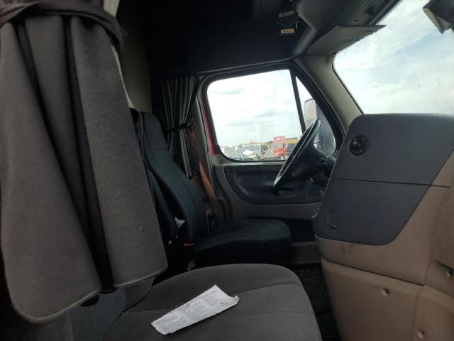 Продаж на аукціоні авто 2018 Freightliner Cascadia 1, vin: 3AKJGLDV9JSJT7295, номер лоту: 82039235