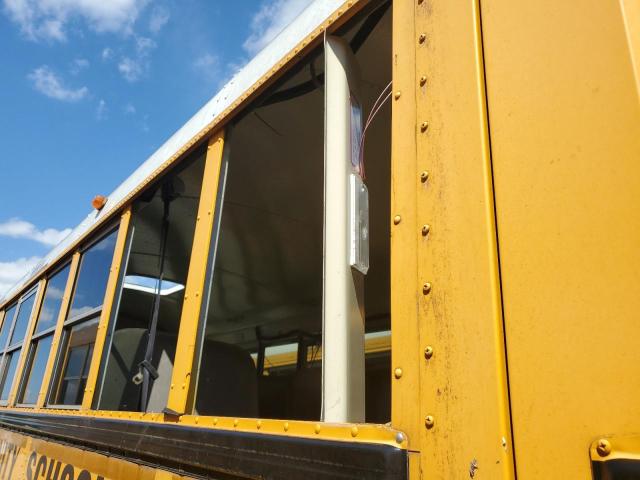 70596875 :رقم المزاد ، 4DRBUSKN1DB303408 vin ، 2013 Ic Corporation Ce Series School مزاد بيع