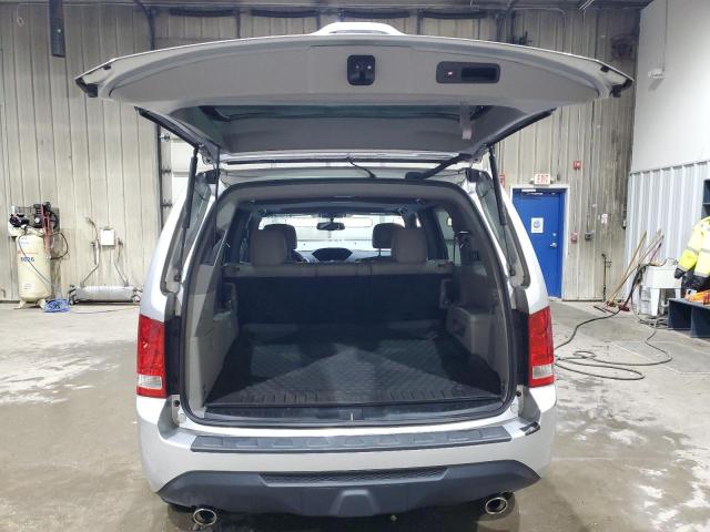 81120225 :رقم المزاد ، 5FNYF4H58FB010990 vin ، 2015 Honda Pilot Exl مزاد بيع