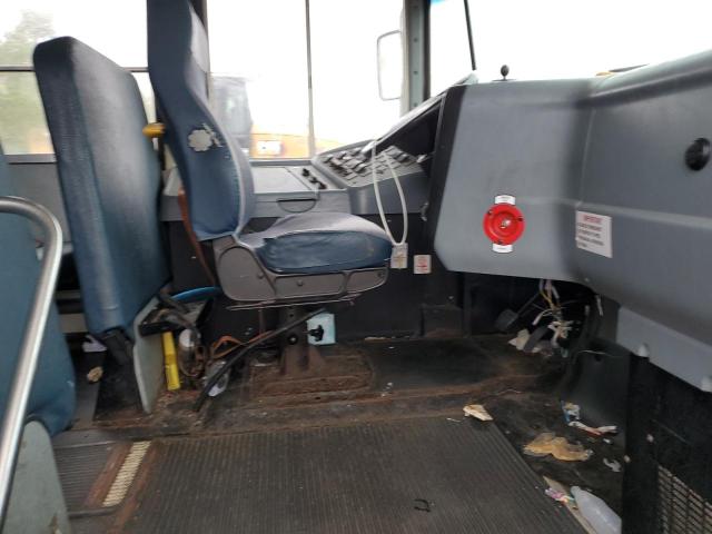83867875 :رقم المزاد ، 4DRBUSKN5EB352936 vin ، 2014 Ic Corporation Ce Series School مزاد بيع