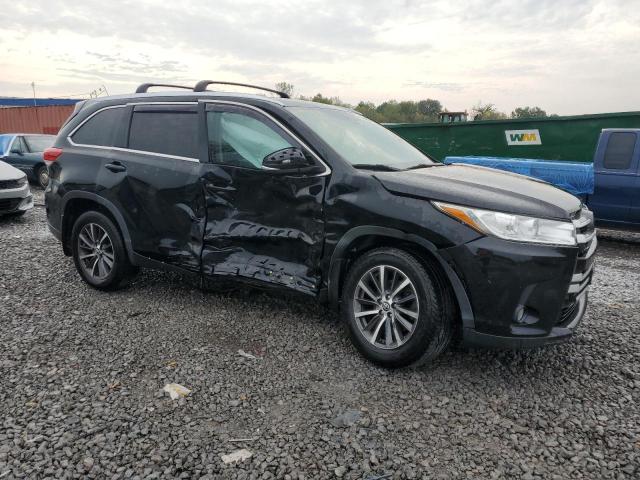 81514295 :رقم المزاد ، 5TDJZRFH3JS555325 vin ، 2018 Toyota Highlander مزاد بيع