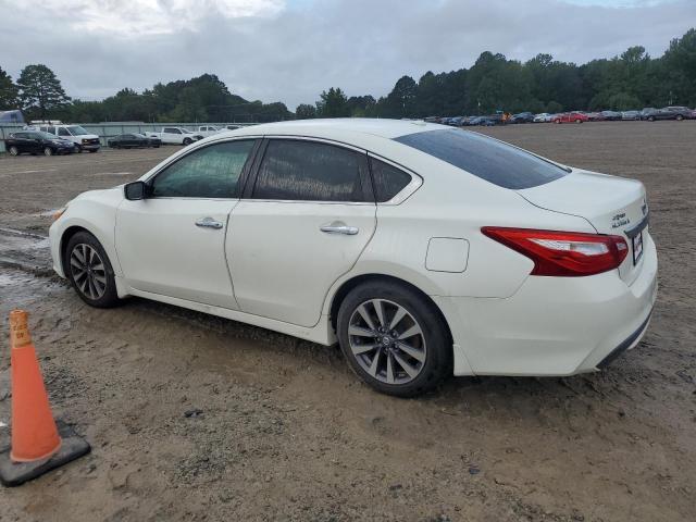 Продажа на аукционе авто 2017 Nissan Altima, vin: 1N4AL3AP4HC246686, номер лота: 92235625
