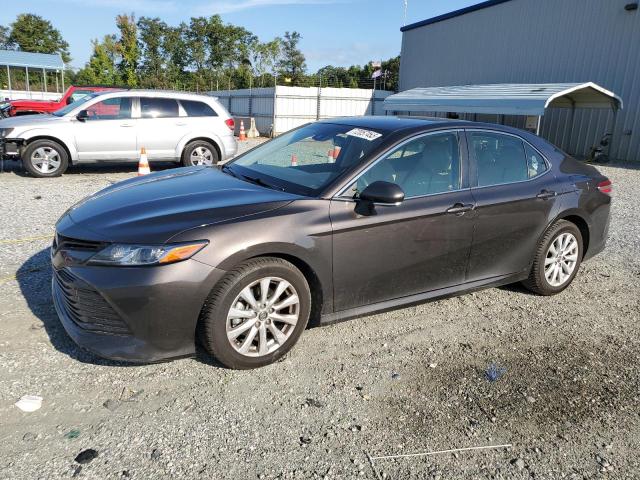 72057455 :رقم المزاد ، JTNB11HKXJ3034945 vin ، 2018 Toyota Camry L مزاد بيع