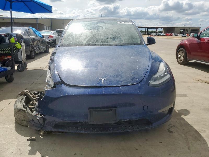 84159995 :رقم المزاد ، 5YJYGDEE8MF080729 vin ، 2021 Tesla Model Y مزاد بيع