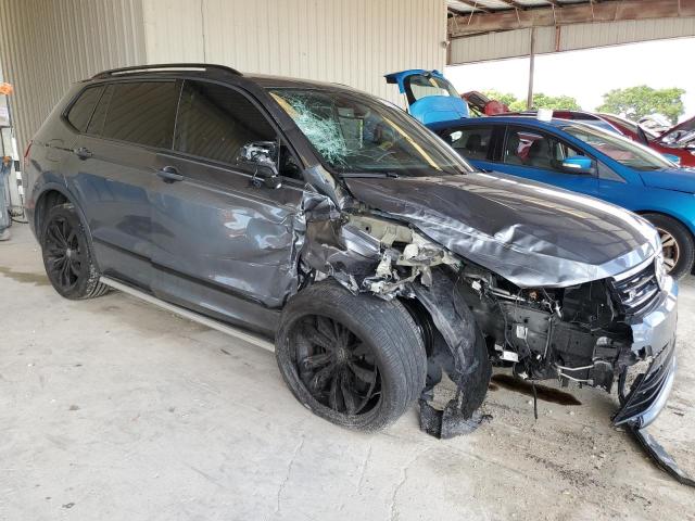 81163625 :رقم المزاد ، 3VV3B7AX3LM067903 vin ، 2020 Volkswagen Tiguan مزاد بيع