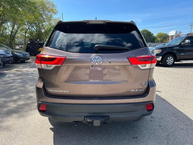 83837315 :رقم المزاد ، 5TDJZRFH4HS367780 vin ، 2017 Toyota Highlander مزاد بيع