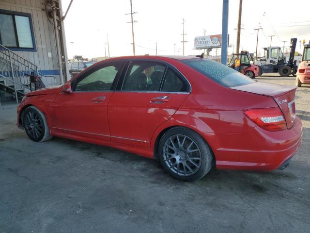 2013 Mercedes-benz C მანქანა იყიდება აუქციონზე, vin: WDDGF4HB6DA779405, აუქციონის ნომერი: 81877535