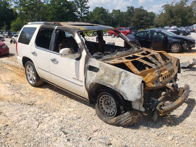 2011 Cadillac Escalade P მანქანა იყიდება აუქციონზე, vin: 1GYS3CEF4BR305251, აუქციონის ნომერი: 87009715