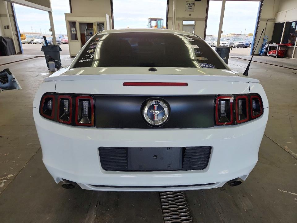 Продажа на аукционе авто 2014 Ford Mustang, vin: 1ZVBP8AM0E5292695, номер лота: 70283666