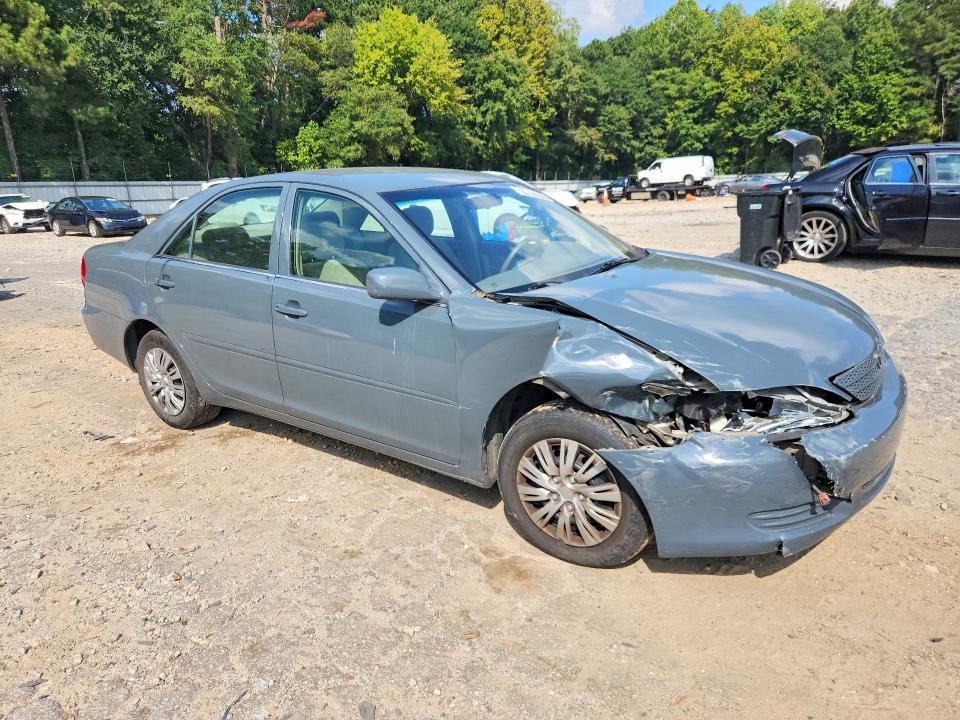 68960796 :رقم المزاد ، 4T1BE32K34U908432 vin ، 2004 Toyota Camry مزاد بيع