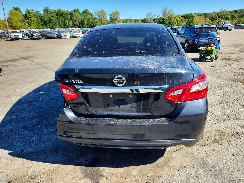 Продаж на аукціоні авто 2017 Nissan Altima, vin: 1N4AL3AP0HN363878, номер лоту: 70456956
