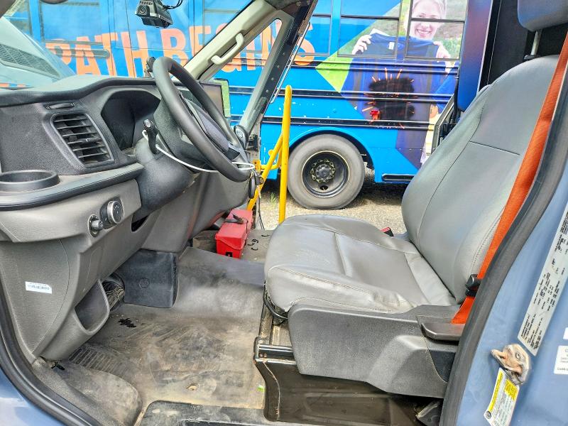 67793146 :رقم المزاد ، 1FDDF6P84MKA68922 vin ، 2021 Ford Transit مزاد بيع
