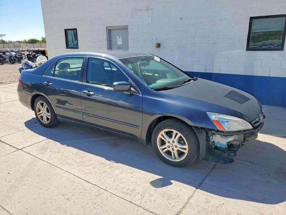 Продажа на аукционе авто 2007 Honda Accord, vin: JHMCM563X7C015158, номер лота: 68381816