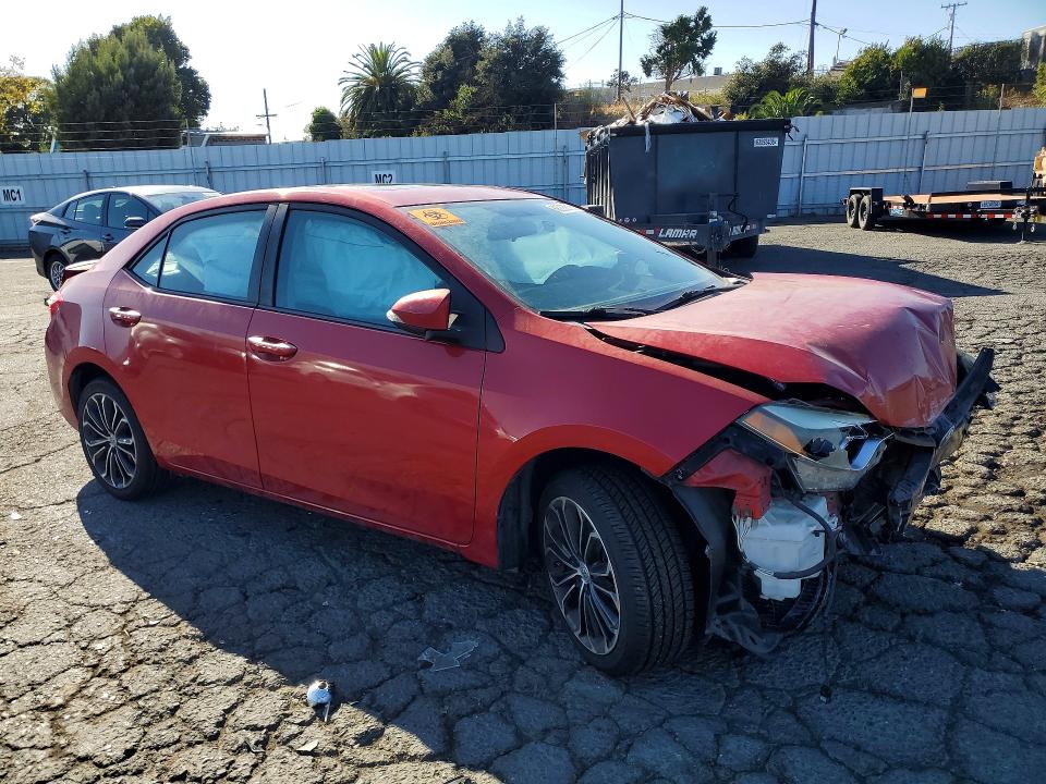 Продаж на аукціоні авто 2015 Toyota Corolla, vin: 5YFBURHE9FP252118, номер лоту: 68082816