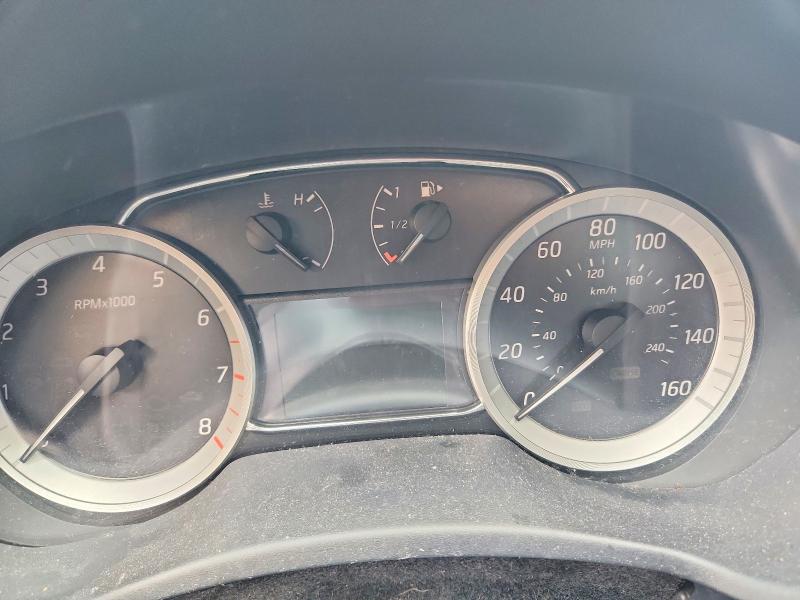 2015 Nissan Sentra მანქანა იყიდება აუქციონზე, vin: 3N1AB7AP3FL672751, აუქციონის ნომერი: 70094696