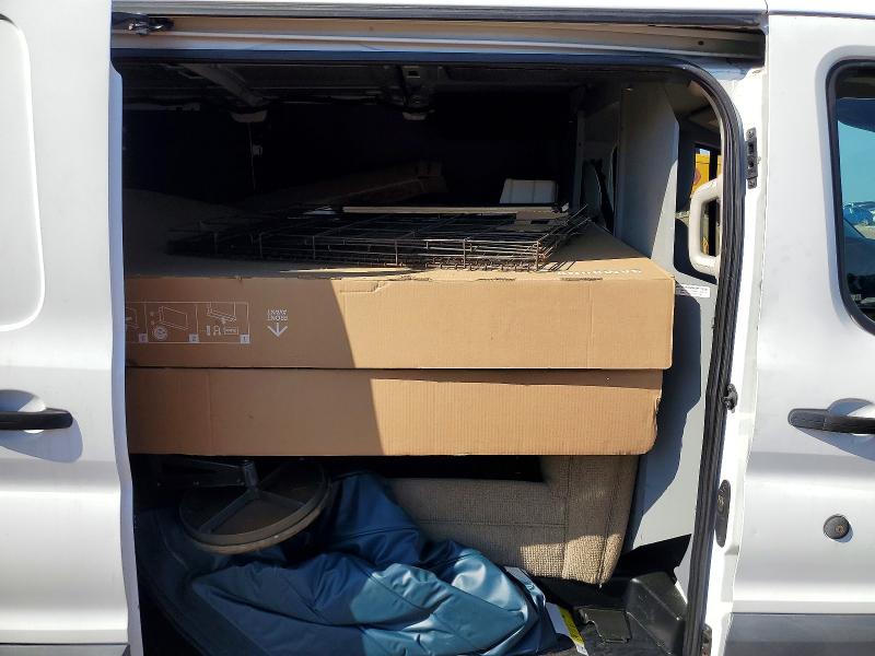69611396 :رقم المزاد ، 1FTYR1YM4HKB33236 vin ، 2017 Ford Transit مزاد بيع