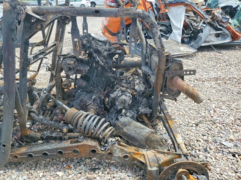67814916 :رقم المزاد ، 3NSVFE92XJF411039 vin ، 2018 Polaris Rzr مزاد بيع
