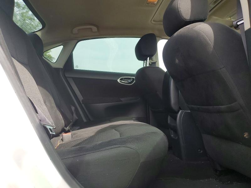 67451946 :رقم المزاد ، 3N1AB7AP4FL647373 vin ، 2015 Nissan Sentra مزاد بيع