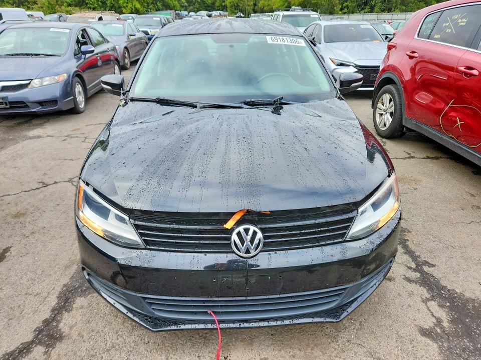 2012 Volkswagen Jetta მანქანა იყიდება აუქციონზე, vin: 3VWBP7AJ7CM112605, აუქციონის ნომერი: 69181306