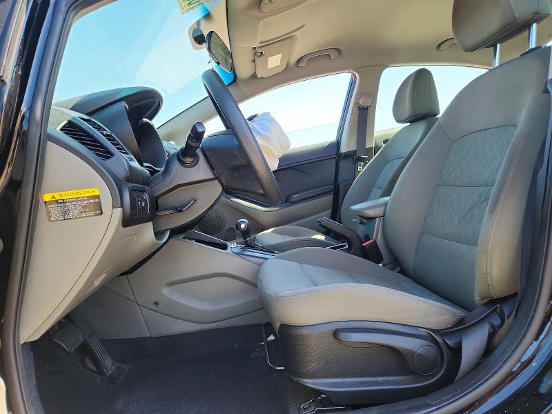 2015 Kia Forte მანქანა იყიდება აუქციონზე, vin: KNAFK4A68F5375058, აუქციონის ნომერი: 68630726
