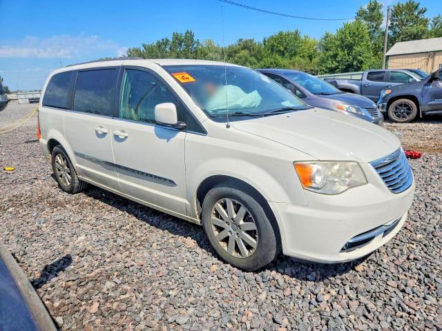 67361596 :رقم المزاد ، 2C4RC1BG7DR737514 vin ، 2013 Chrysler Town & Country مزاد بيع