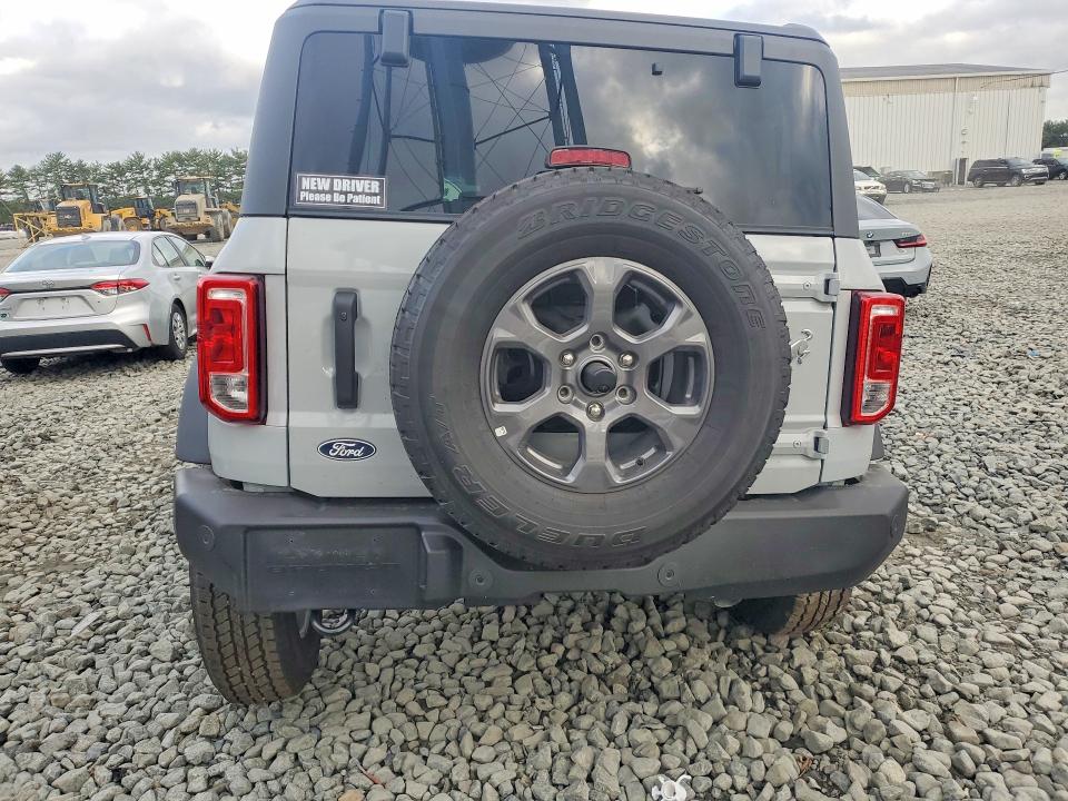 Продажа на аукционе авто 2026 Ford Bronco, vin: 1FMDE7BH8TLA95405, номер лота: 69804026