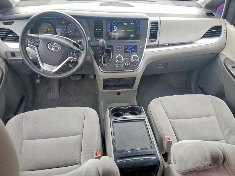 Продаж на аукціоні авто 2015 Toyota Sienna, vin: 5TDKK3DC8FS620559, номер лоту: 69958216